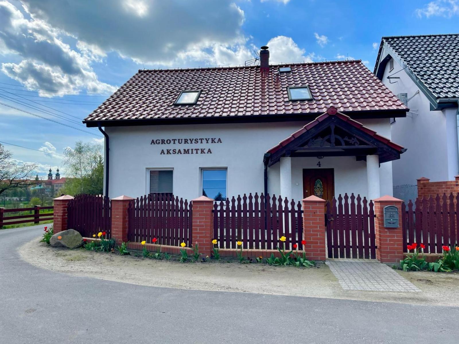 Agroturystyka Aksamitka Lubiaz エクステリア 写真